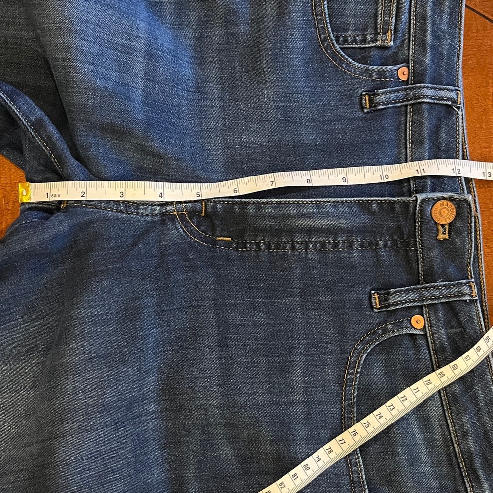 Madewell curvy high-rise skinny jeans. Soft, slimming, stretchy. Medium Blue. 28 - Picture 11 of 13